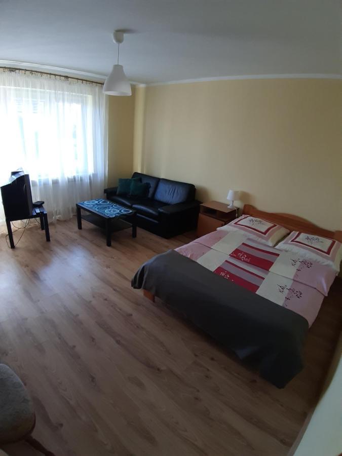 Pokoje Gościnne Młodości, Augustów Exterior foto